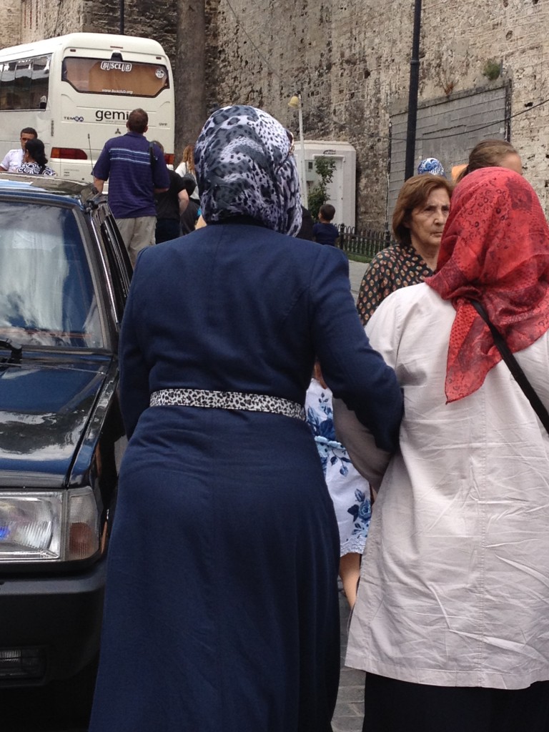 Snow leopard belt-what a fun accessory!