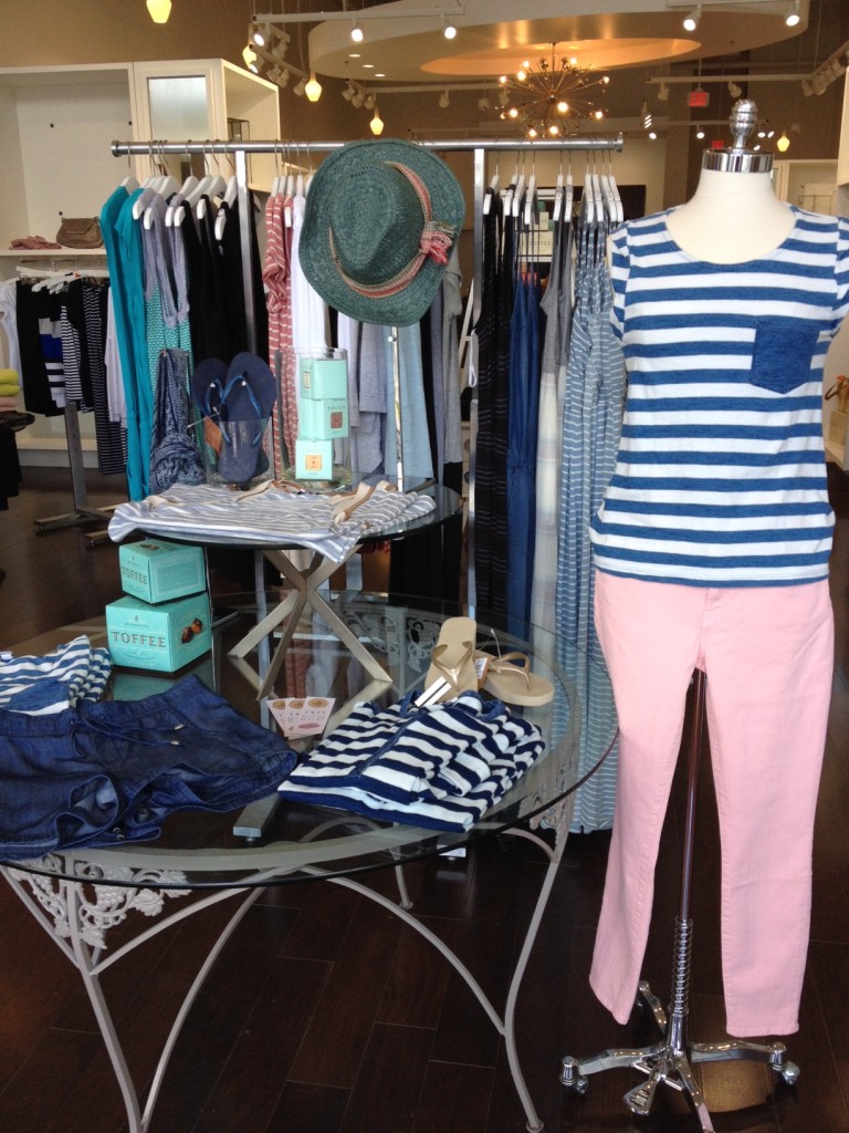 V2V boutique display