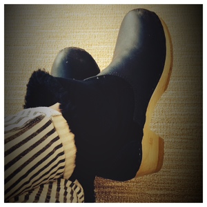 black sherling lined No.6 store clog boots